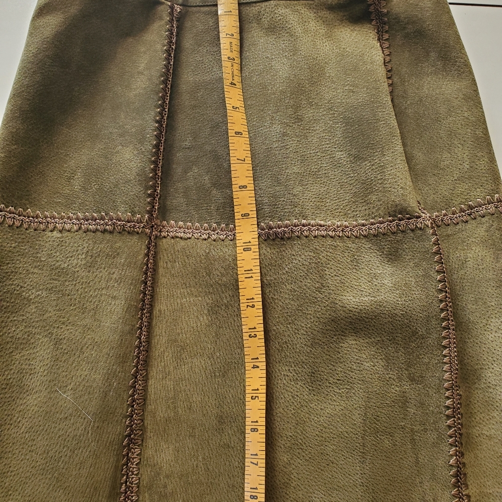 NWOT- Never Worn. Two Piece Olive Green Suede Set. - Picture 11 of 11